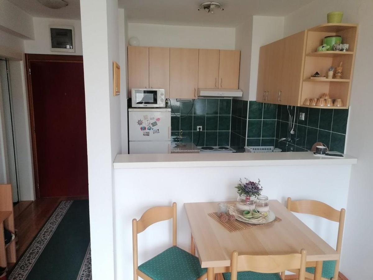 Apartament Bulevar Stan Na Dan Nowy Sad Zewnętrze zdjęcie